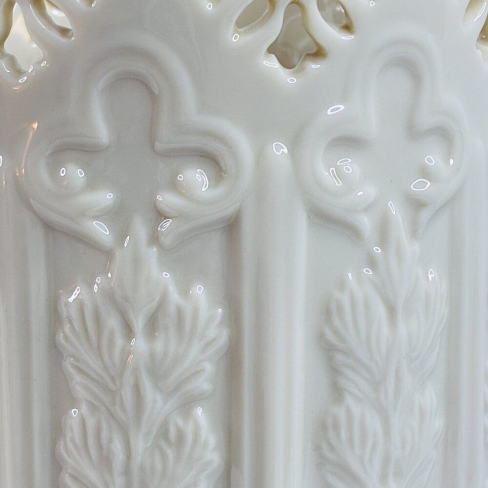 Lenox Fleur de Lis Collection Embossed Pierced Flower Vase Ivory Gold USA 7.5" - Picture 8 of 16